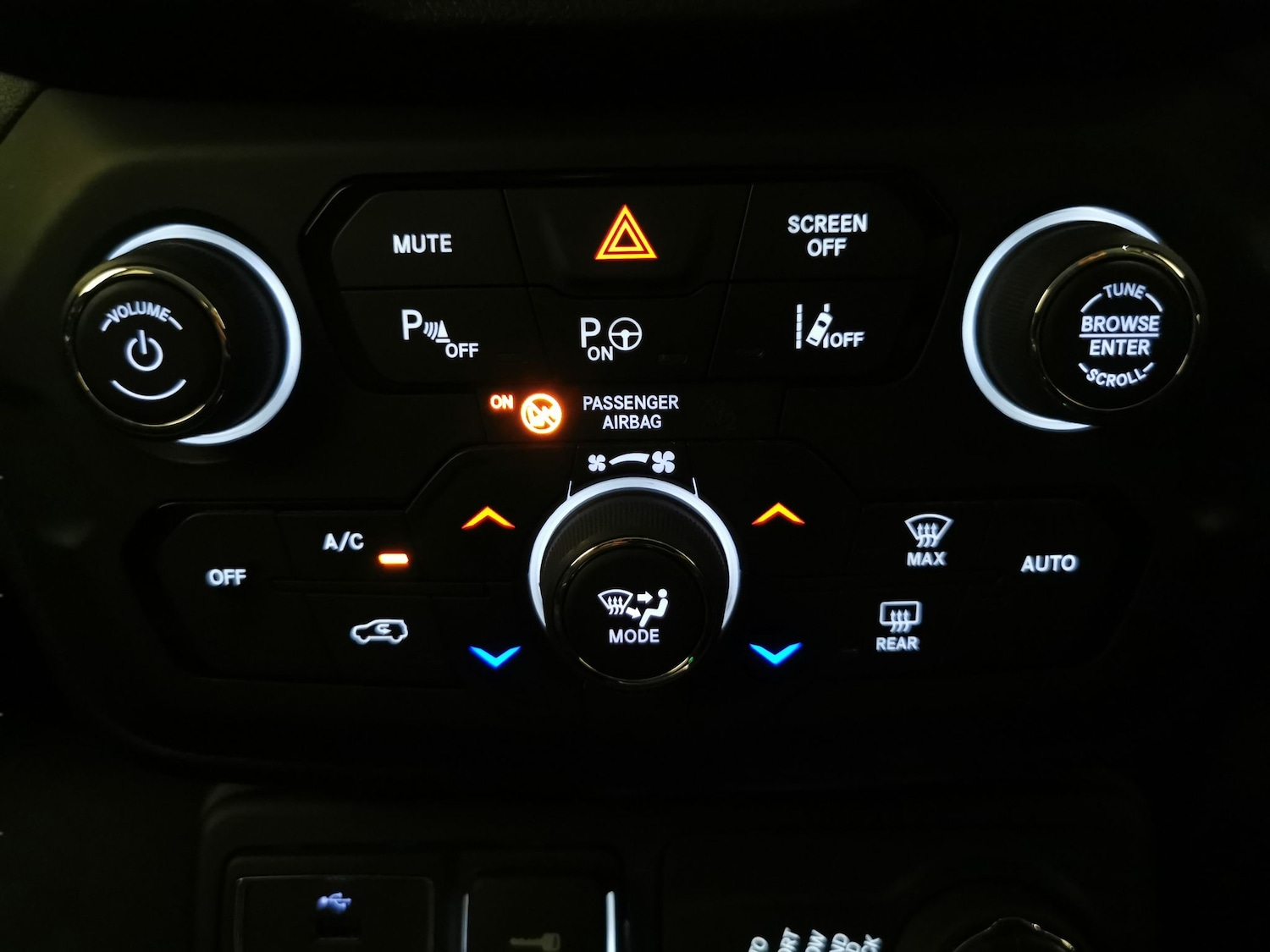 Used Jeep Renegade 2020 for sale - 78122589: Photo 16