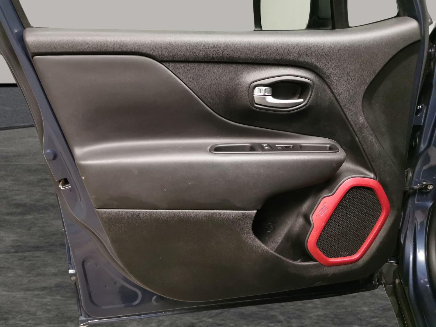 Used Jeep Renegade 2020 for sale - 78122589: Photo 26