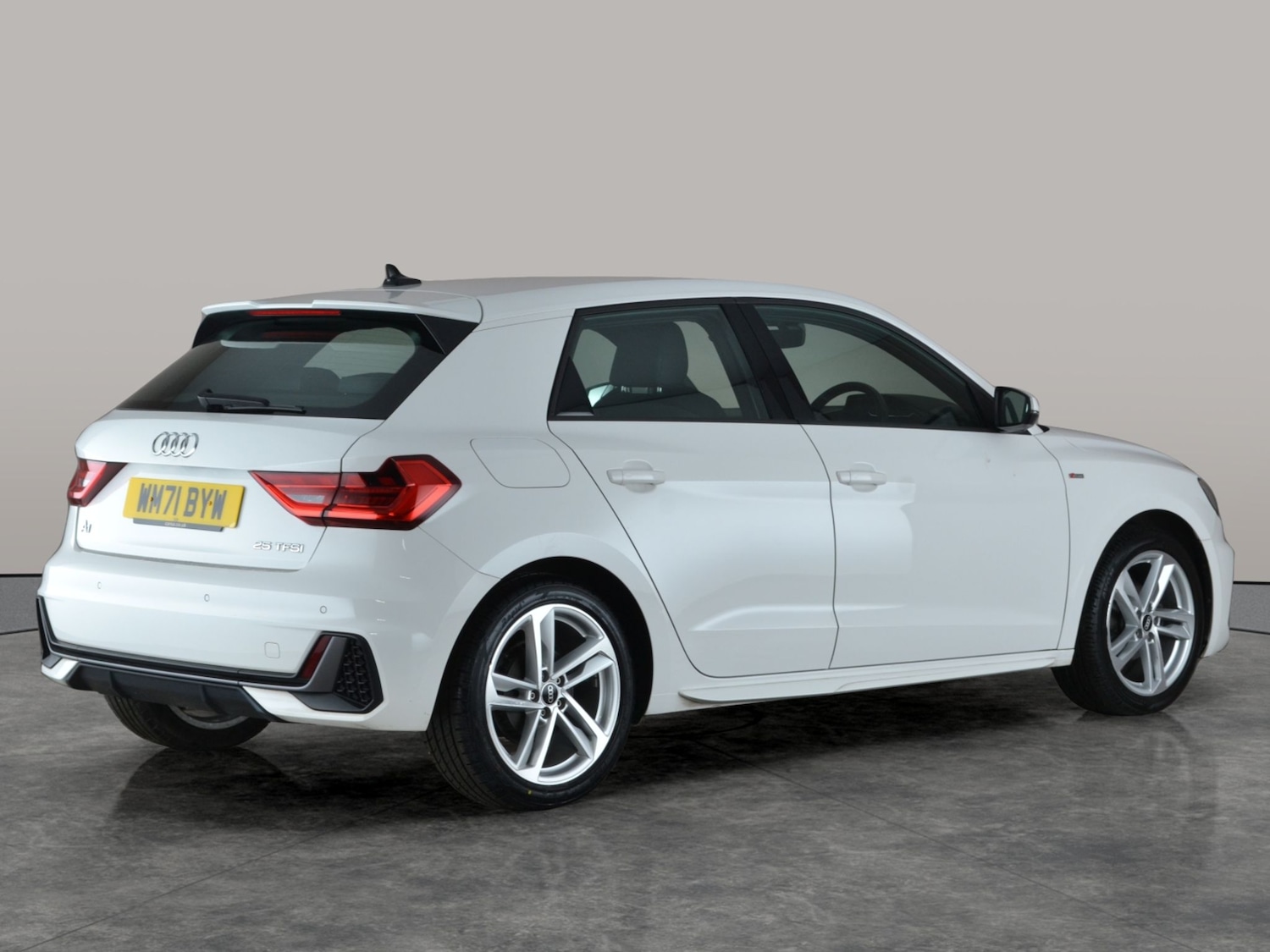 Used Audi A1 for sale - 77829658: Photo 9