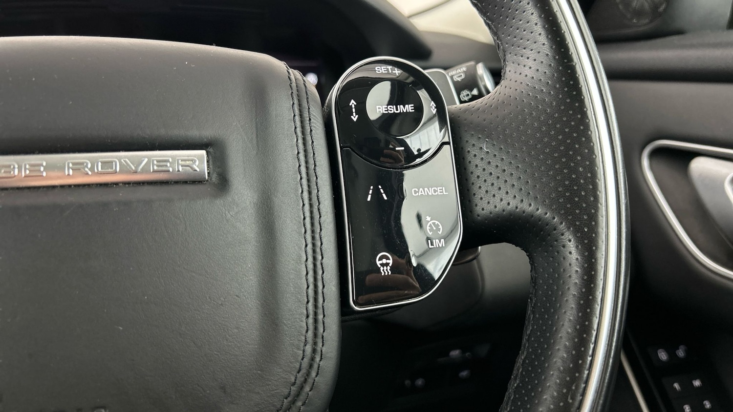 Used Land Rover Range Rover Velar 2019 for sale - 77404320: Photo 22