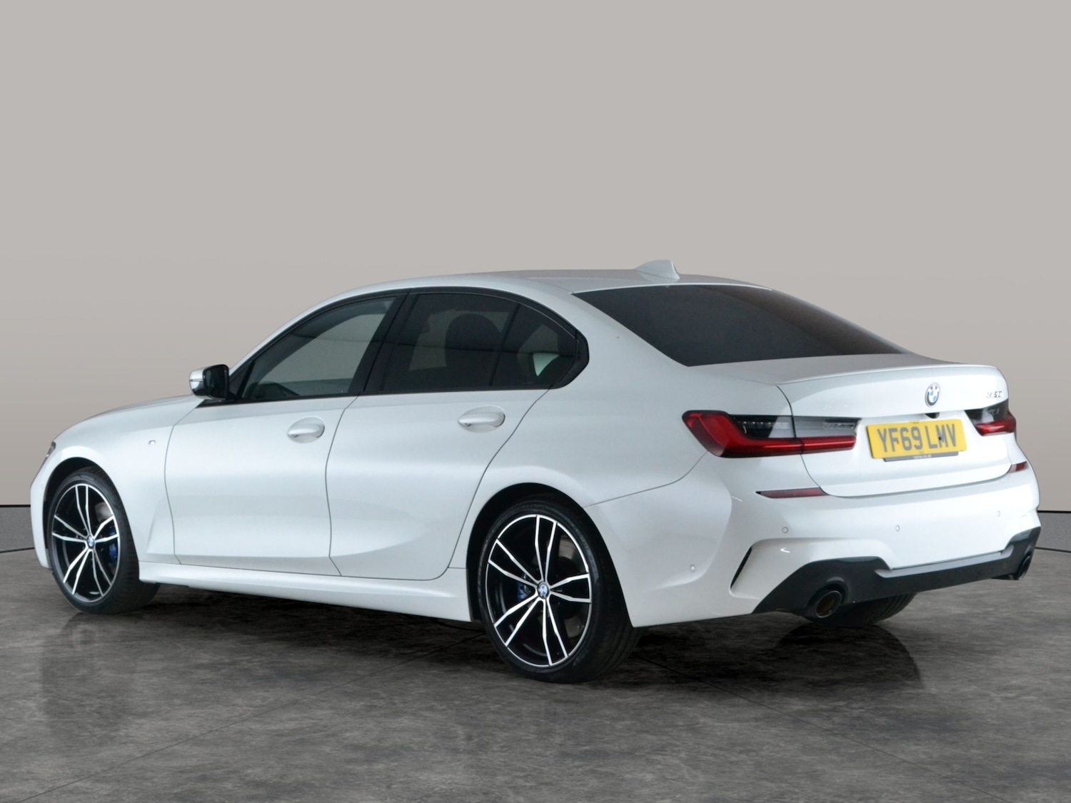 Used BMW 3 Series 2019 for sale - 78061020: Photo 12