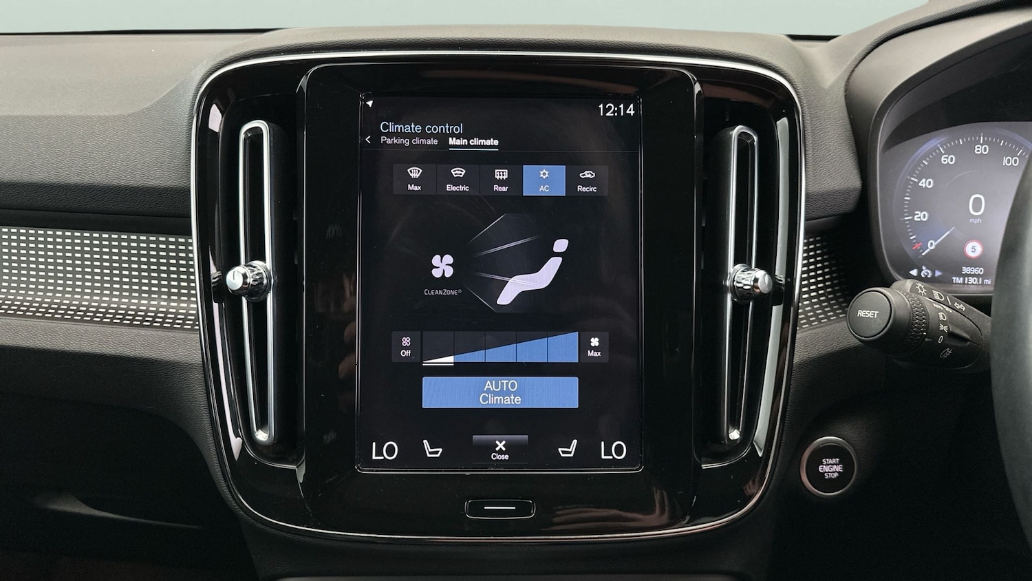 Used Volvo XC40 2022 for sale - 76808076: Photo 24