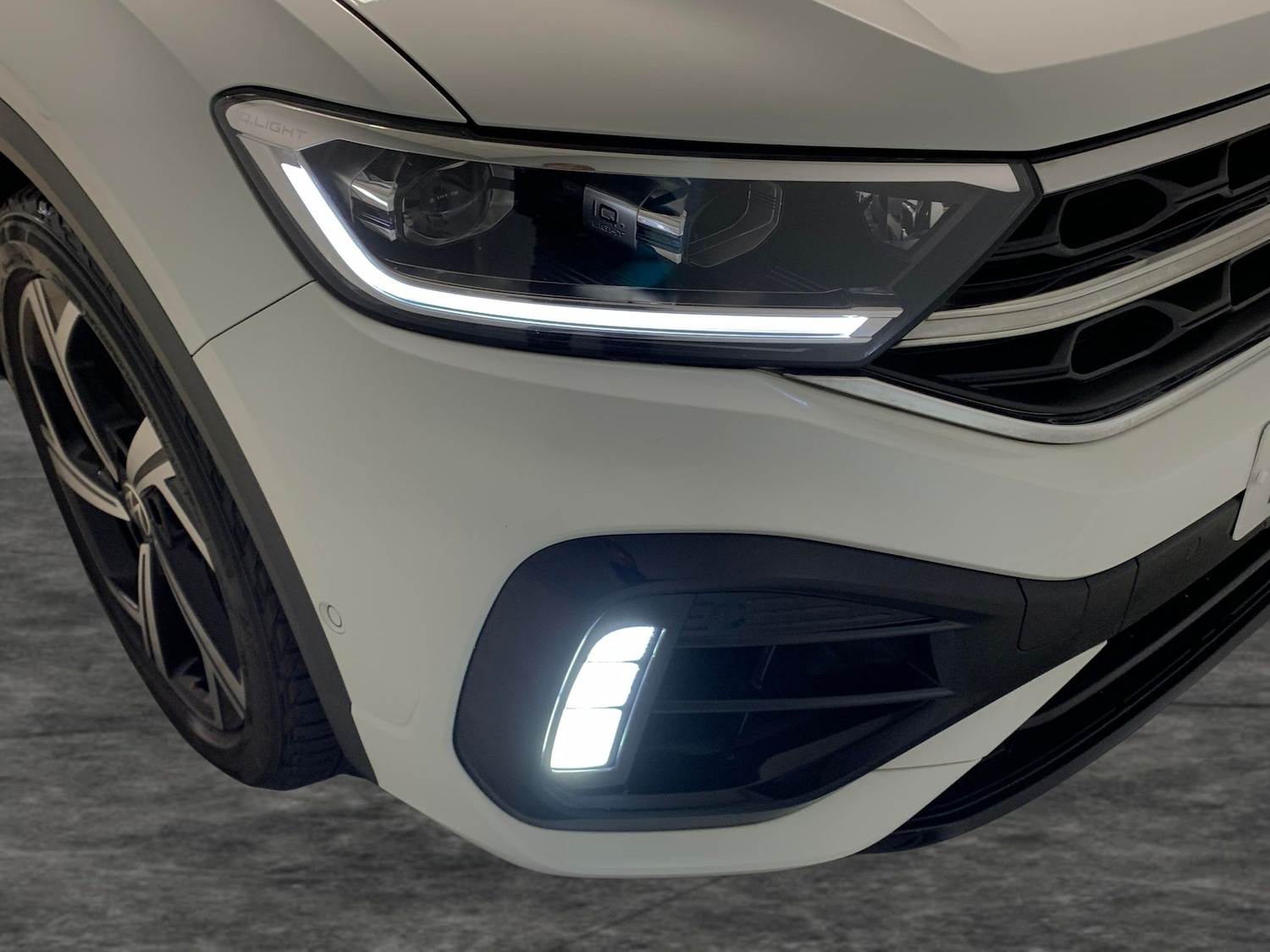 Used Volkswagen T-Roc 2023 for sale - 76575578: Photo 24