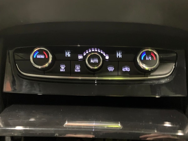 Used Vauxhall Grandland X 2018 for sale - 76207223: Photo 19