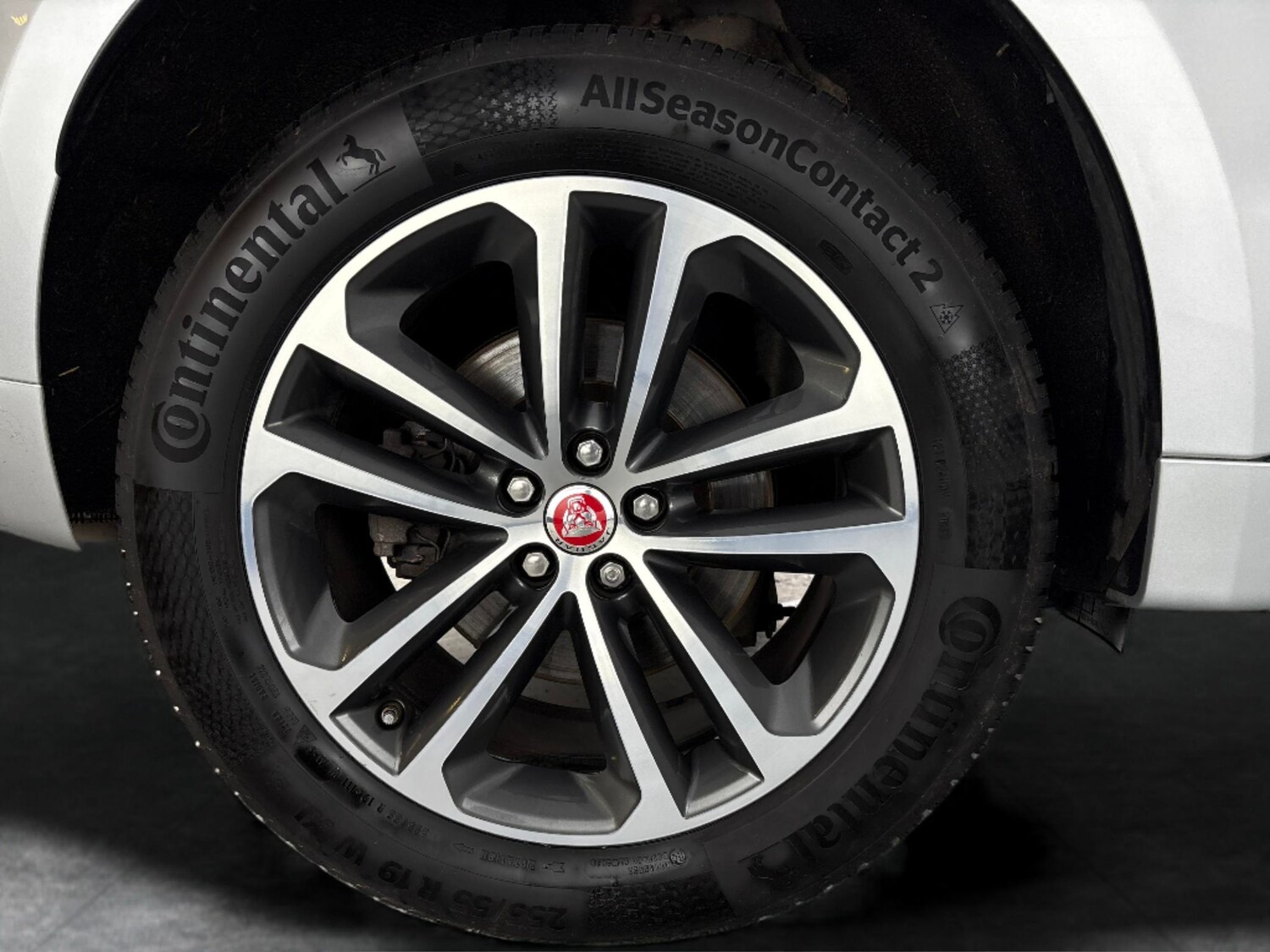 Used Jaguar F-Pace 2018 for sale - 77526484: Photo 35