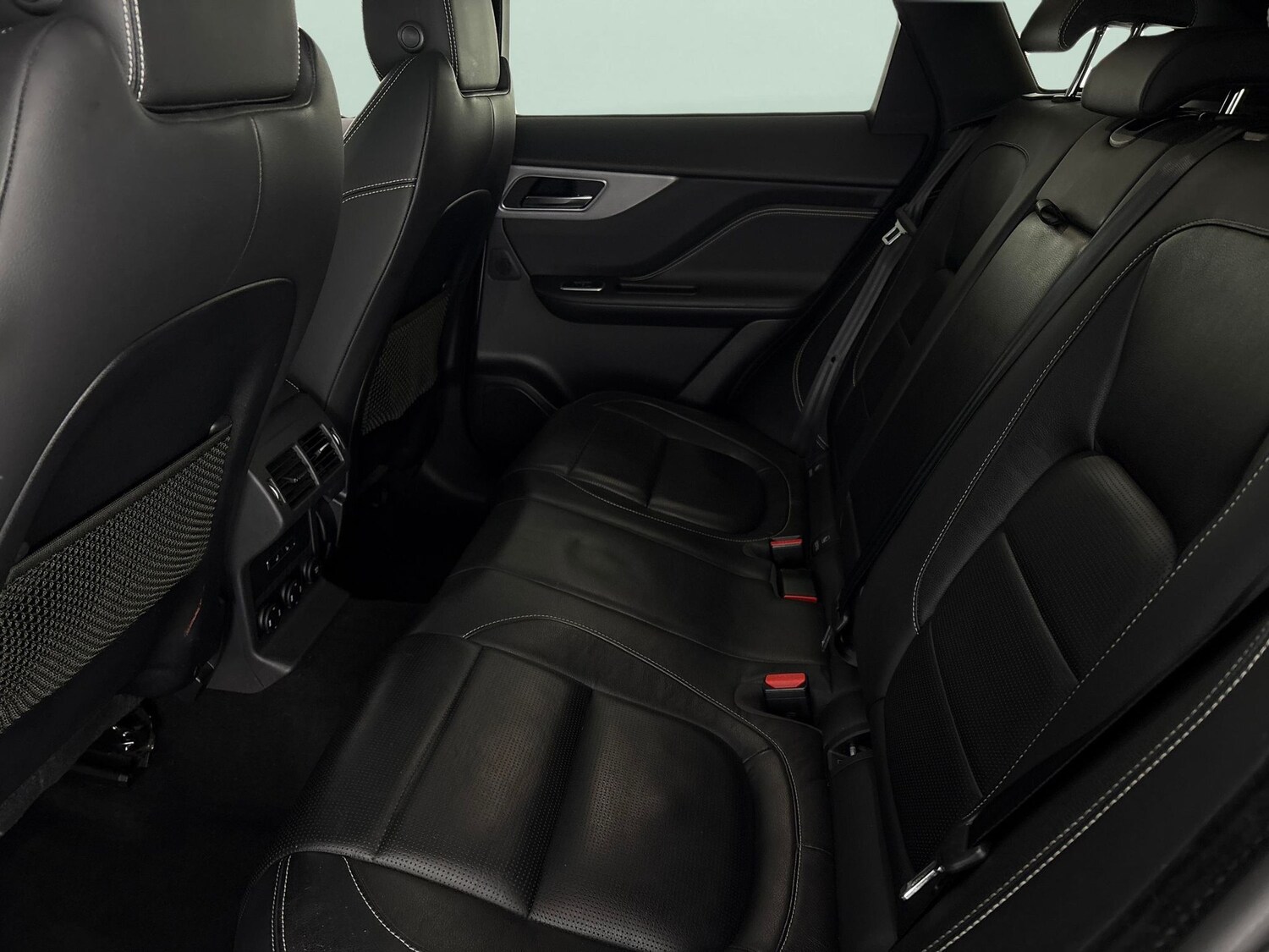 Used Jaguar F-Pace 2018 for sale - 77526484: Photo 36