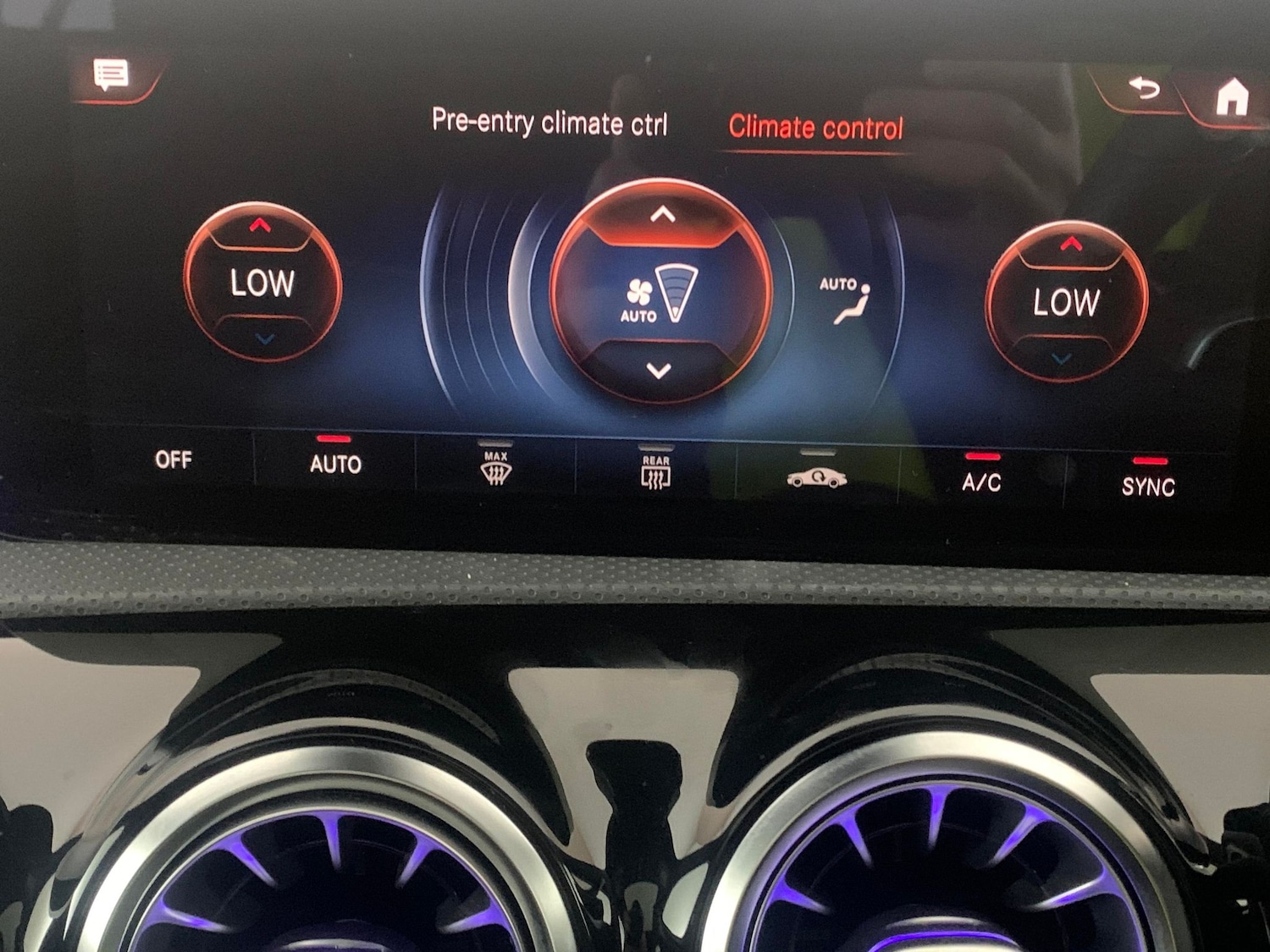 Used Mercedes-Benz A-Class 2020 for sale - 76668552: Photo 18