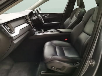 Used Volvo XC60 2021 for sale - 78466228: Photo