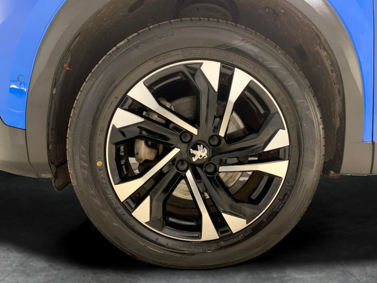 Used Peugeot E-2008 2022 for sale - 76704027: Photo 22