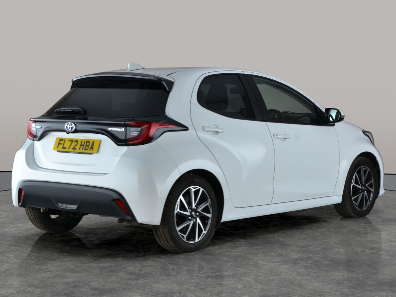 Used Toyota Yaris 2022 for sale - 77294859: Photo 10