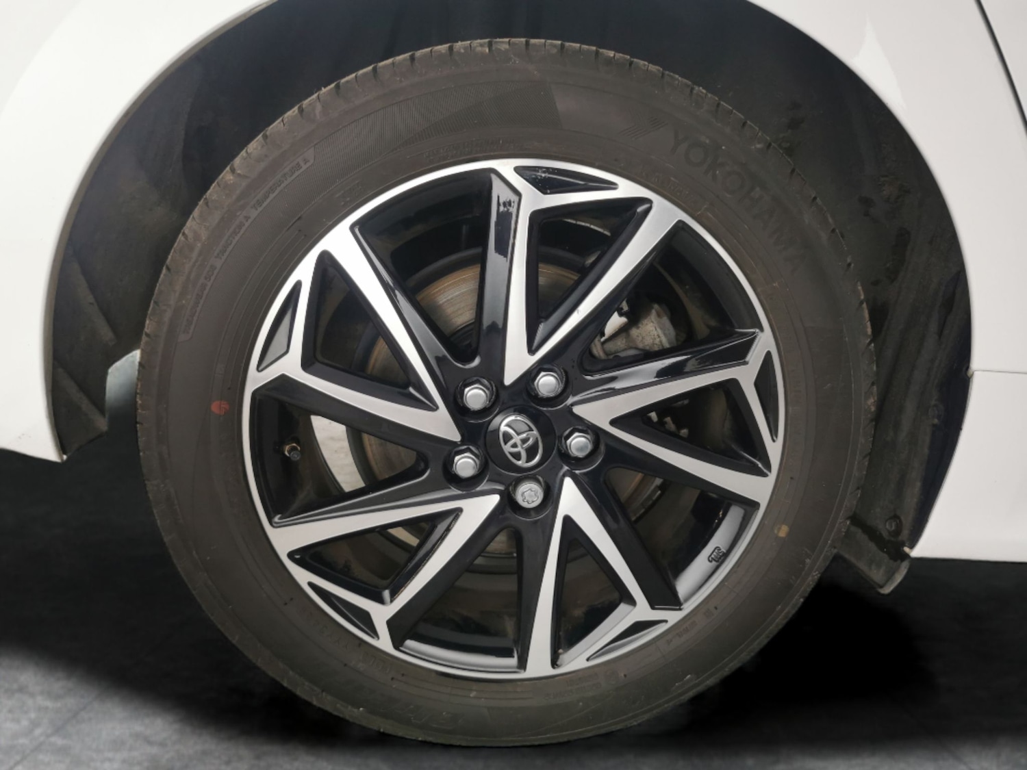 Used Toyota Yaris 2022 for sale - 77294859: Photo 24