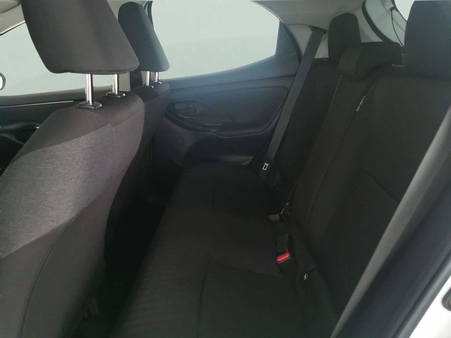 Used Toyota Yaris 2022 for sale - 77294859: Photo 25