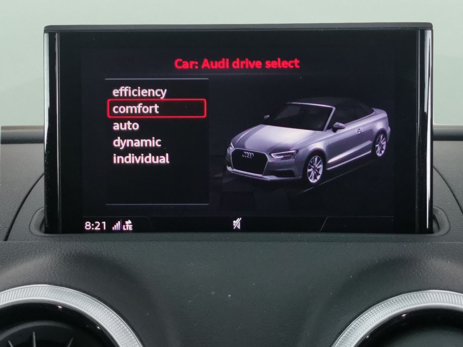 Used Audi A3 Cabriolet 2018 for sale - 76719869: Photo 16