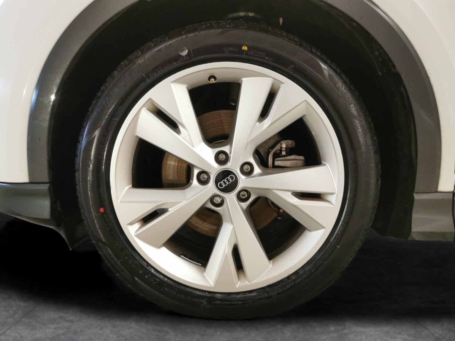 Used Audi Q4 e-tron 2023 for sale - 78054061: Photo 21