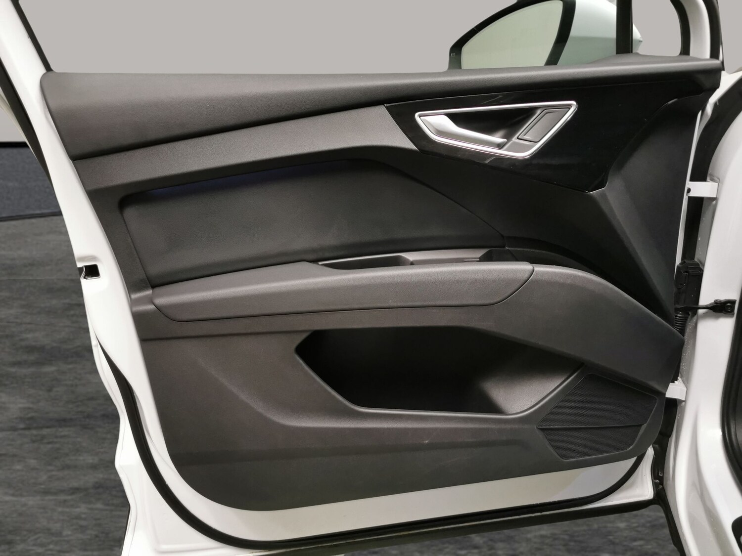 Used Audi Q4 e-tron 2023 for sale - 78054061: Photo 25