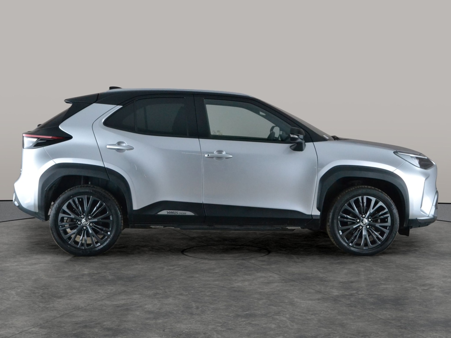 Used Toyota Yaris Cross 2022 for sale - 78159742: Photo 9