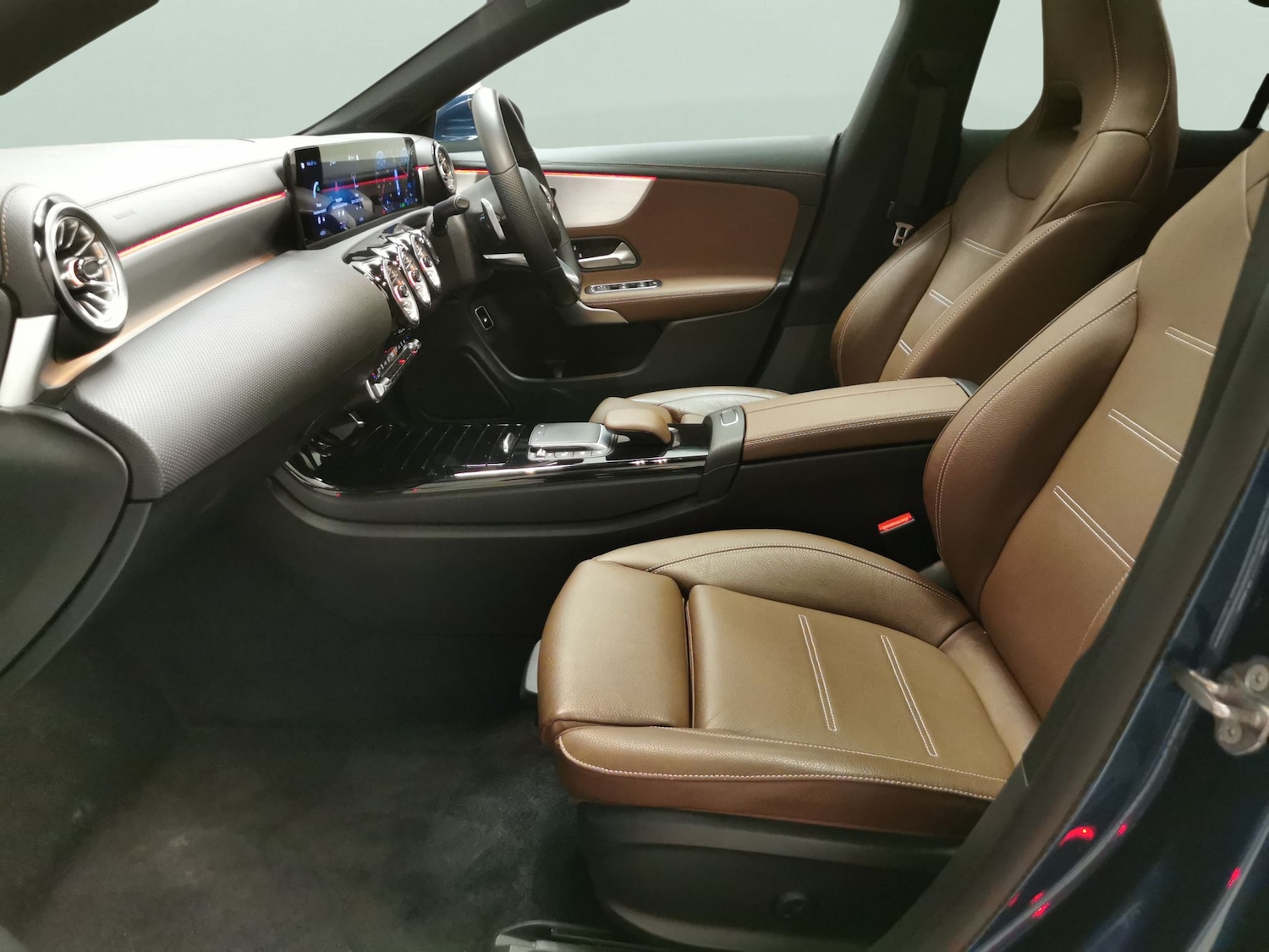 Used Mercedes-Benz CLA 2021 for sale - 76640847: Photo 4