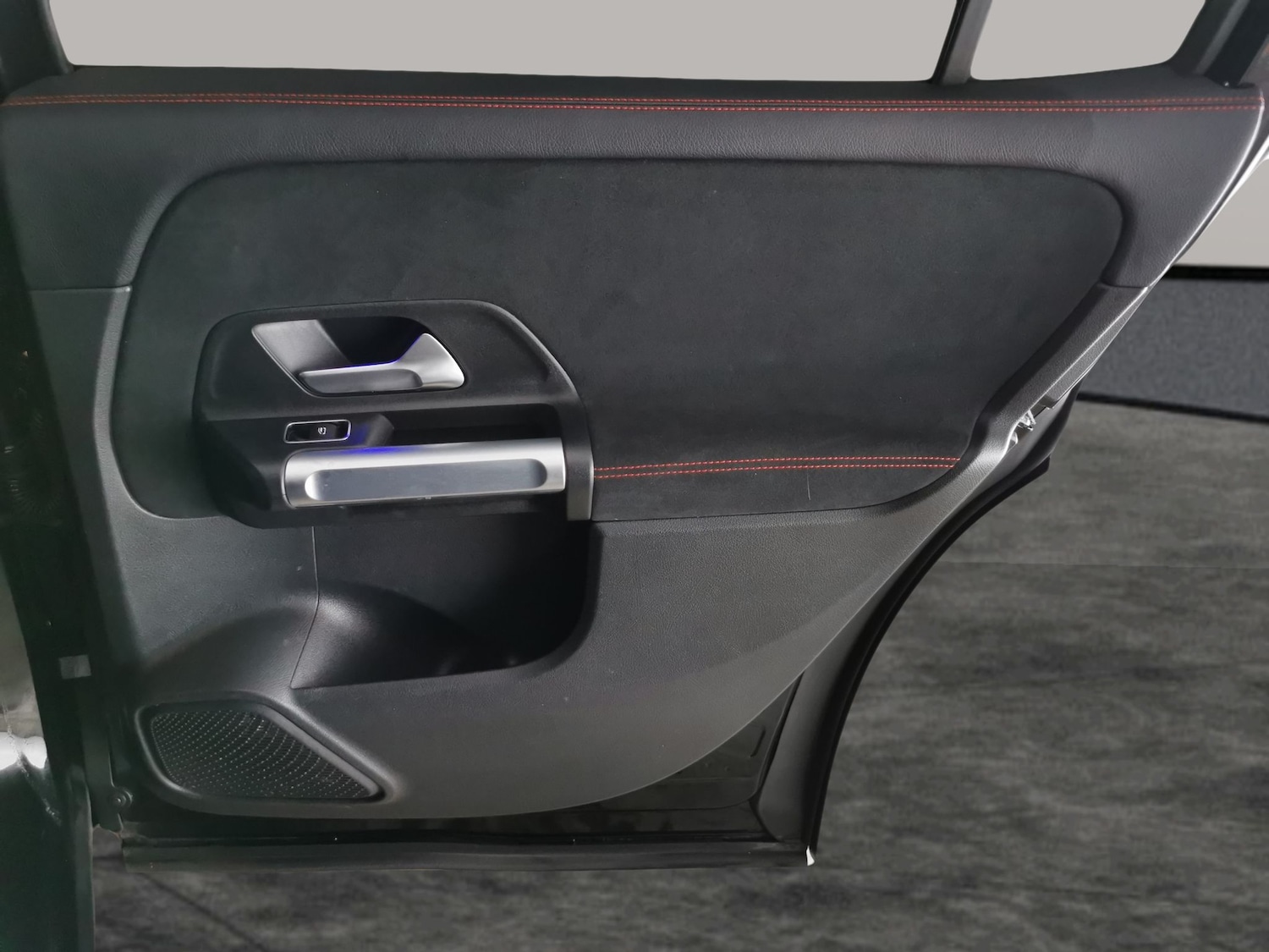 Used Mercedes-Benz GLB 2022 for sale - 77691357: Photo 30