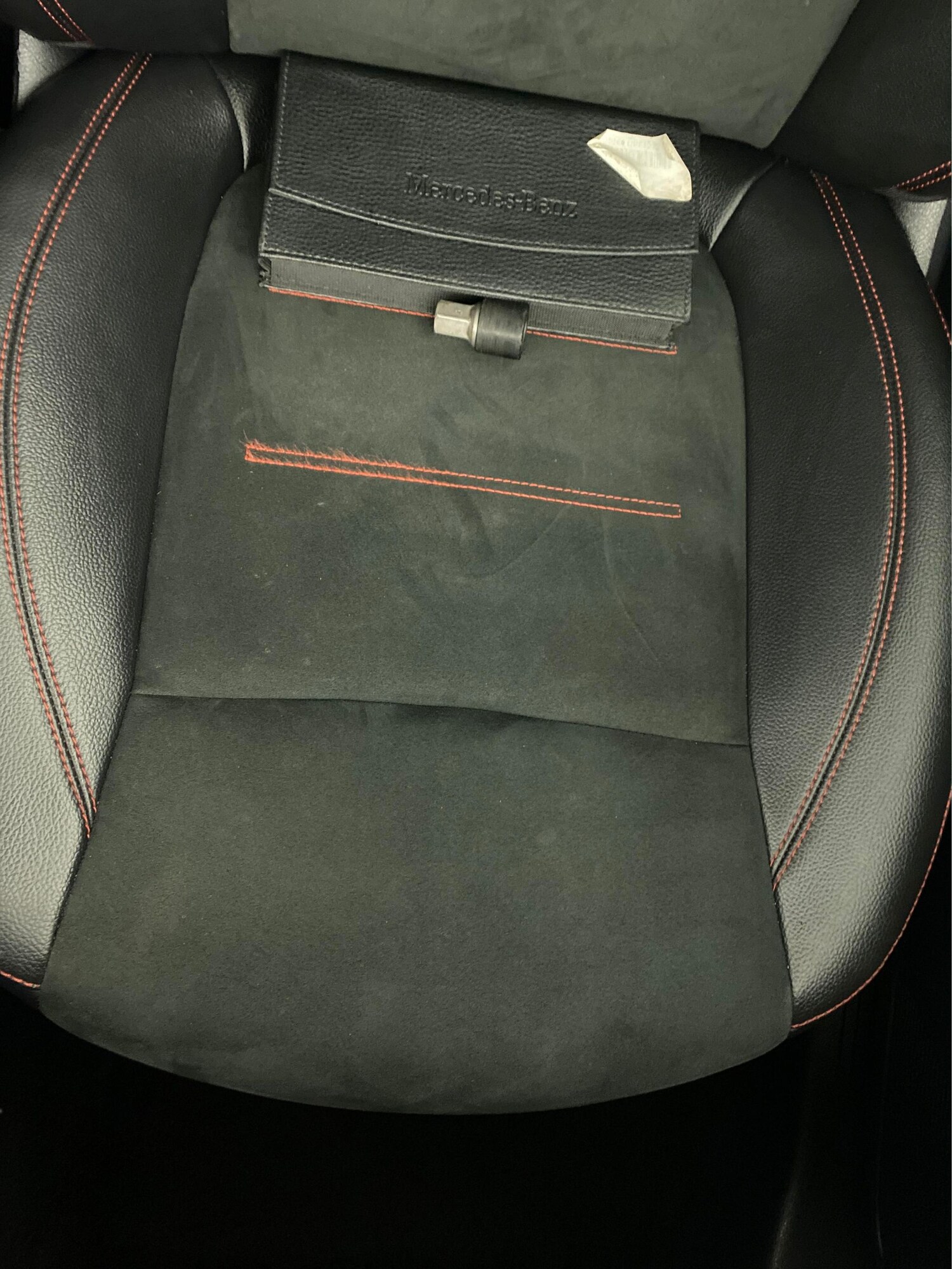 Used Mercedes-Benz GLB 2022 for sale - 77347330: Photo 28