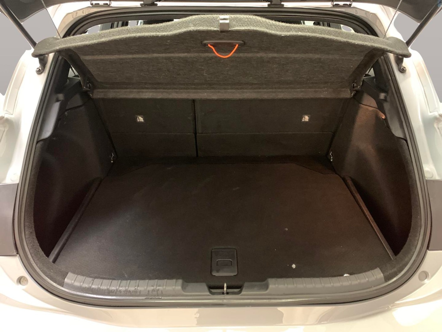 Used Toyota Corolla 2023 for sale - 77641132: Photo 31