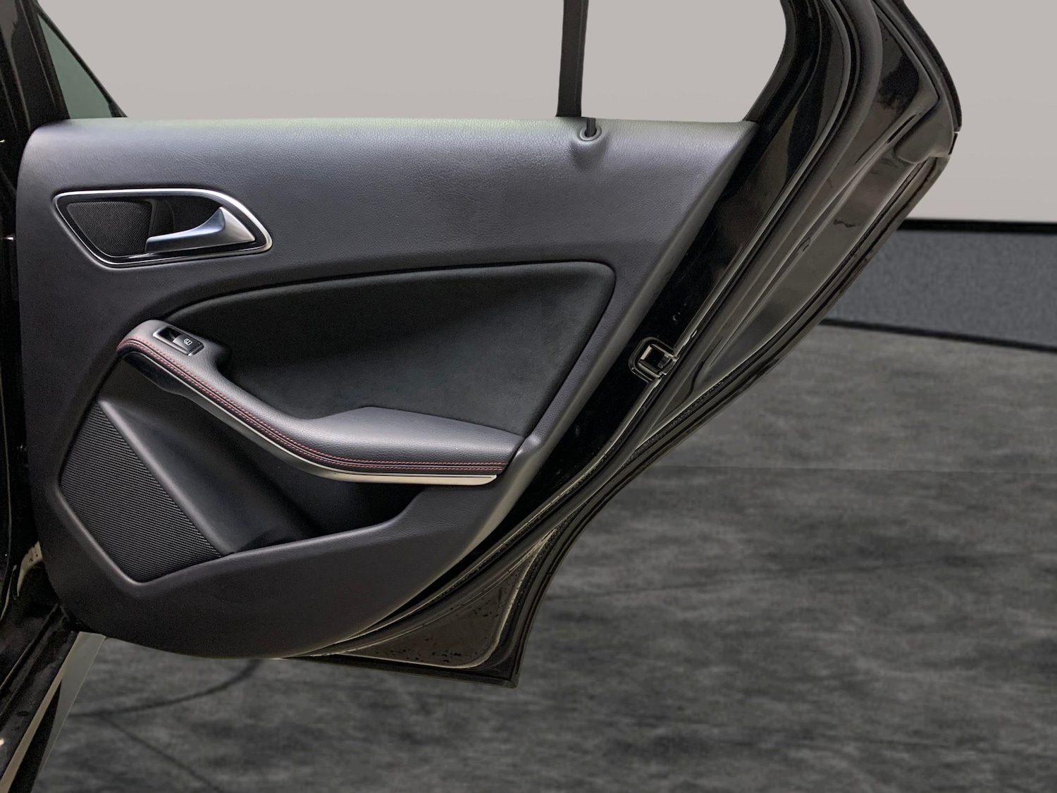 Used Mercedes-Benz A-Class 2017 for sale - 76518300: Photo 29