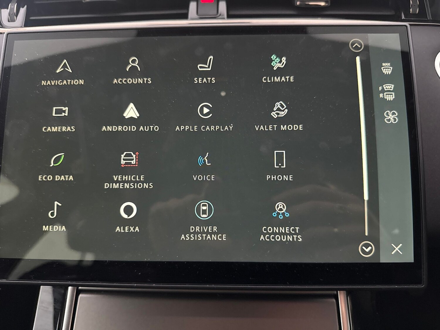 Used Land Rover Range Rover Evoque 2024 for sale - 78149402: Photo 15