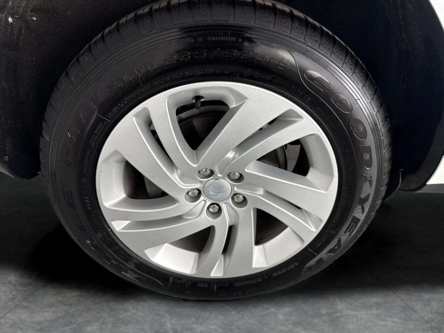 Used Land Rover Range Rover Evoque 2024 for sale - 78149402: Photo 26