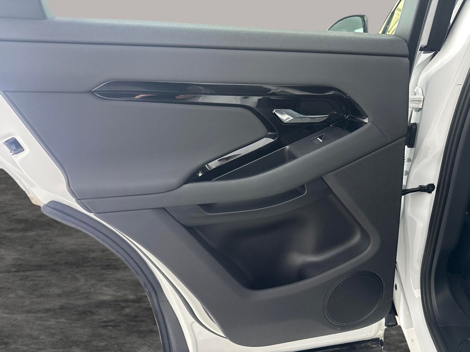 Used Land Rover Range Rover Evoque 2024 for sale - 78149402: Photo 29