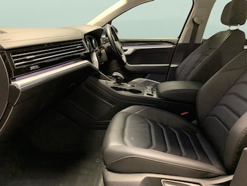Used Volkswagen Touareg  for sale - 75983745: Photo