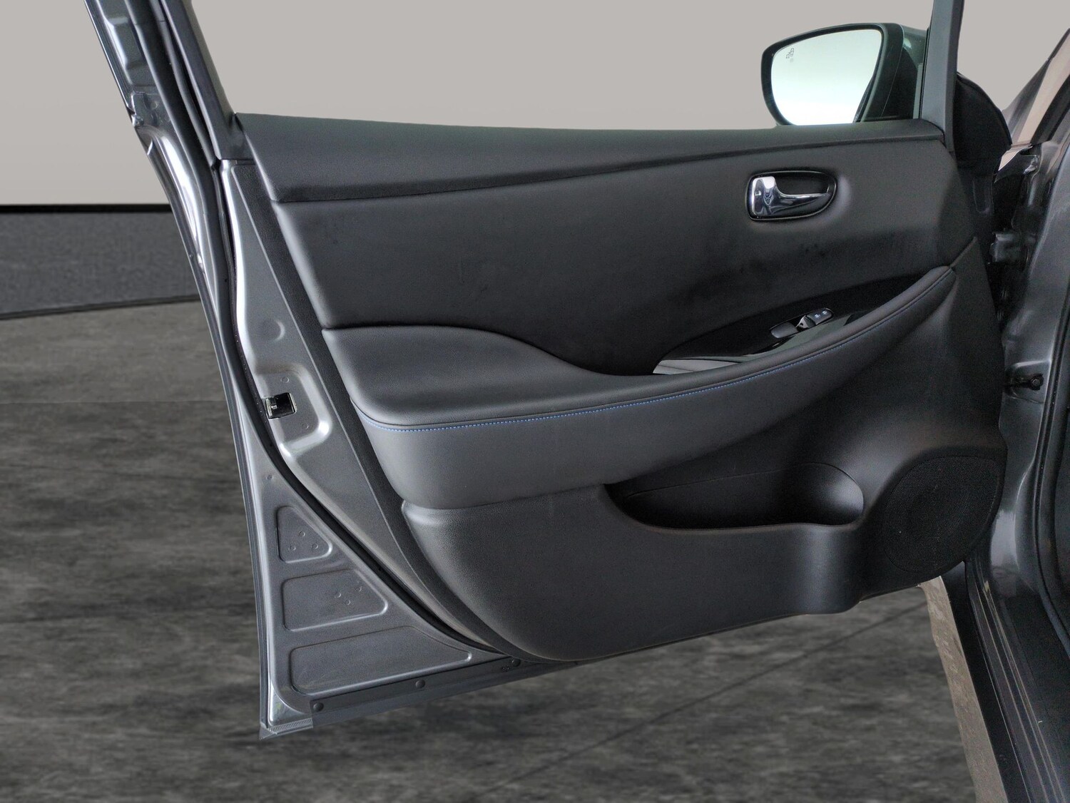 Used Nissan Leaf 2021 for sale - 77965729: Photo 32