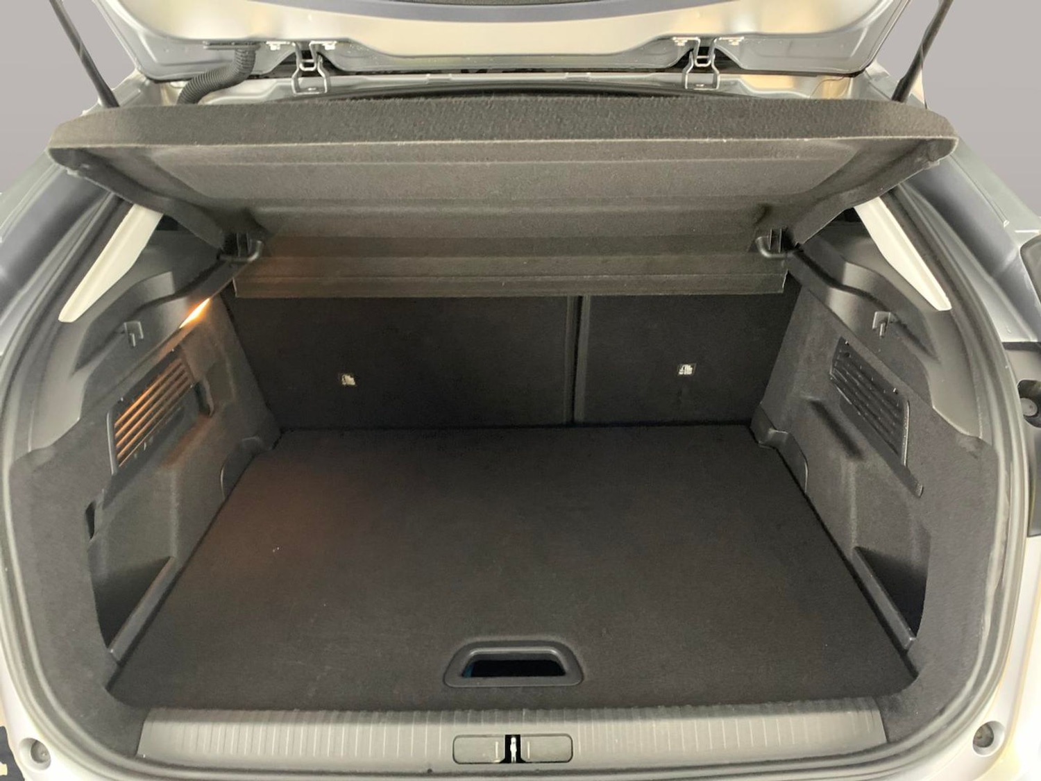 Used Citroen e-C4 for sale - 76736215: Photo 25