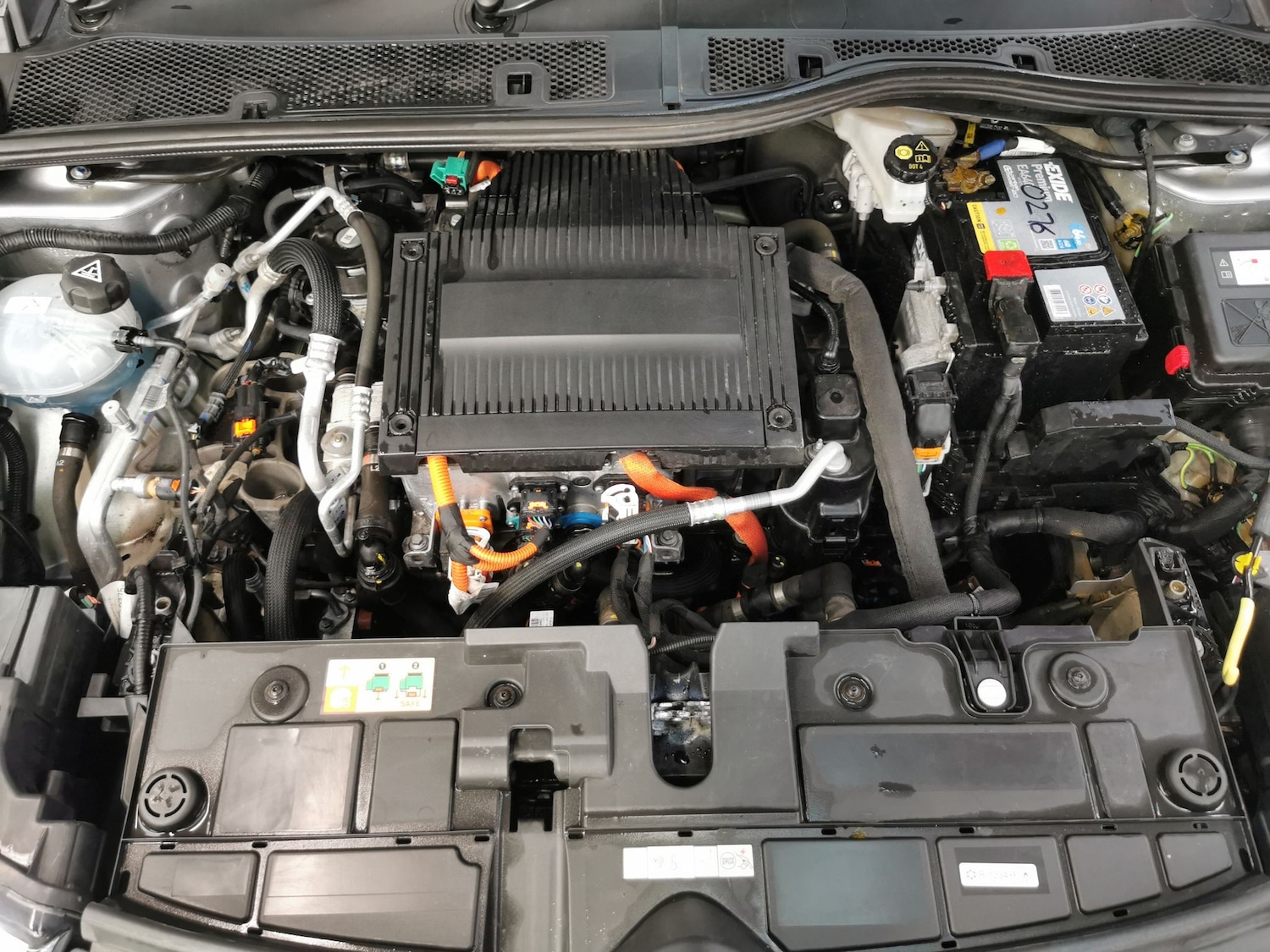 Used Citroen e-C4 for sale - 76736215: Photo 31