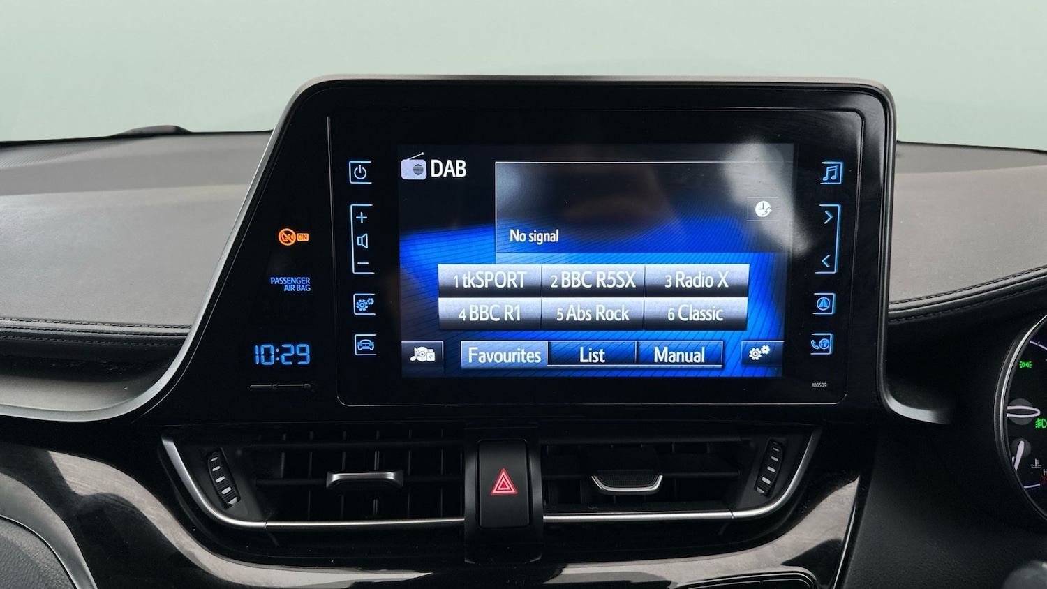 Used Toyota C-HR 2019 for sale - 77043657: Photo 23