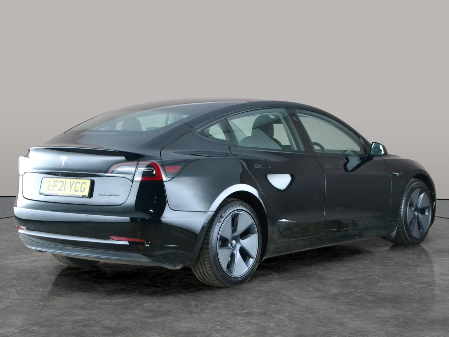 Used Tesla Model 3 2021 for sale - 77810569: Photo 11