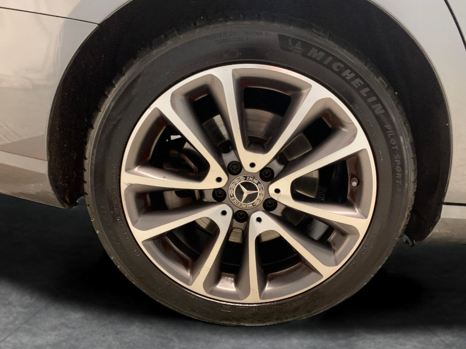 Used Mercedes-Benz E Class 2018 for sale - 77458254: Photo 23