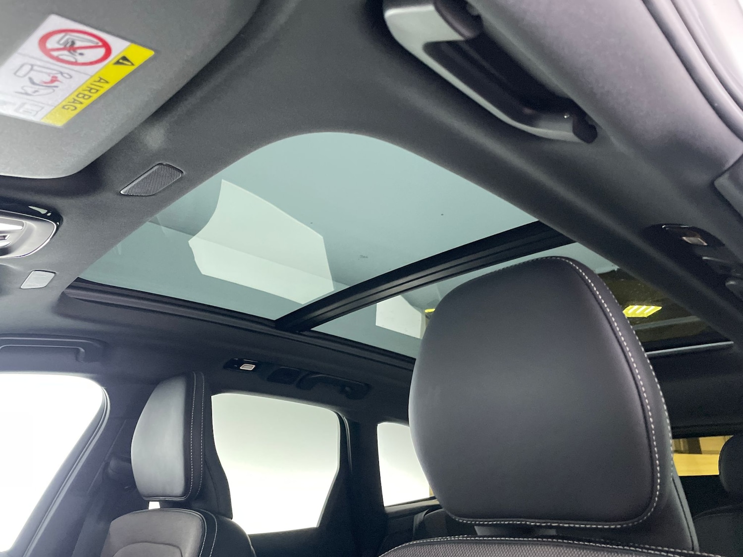 Used Volvo XC60 2021 for sale - 76413119: Photo 5