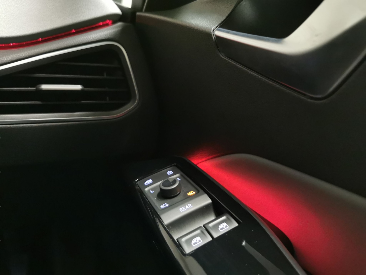 Used Volkswagen ID.3 2023 for sale - 77797907: Photo 17