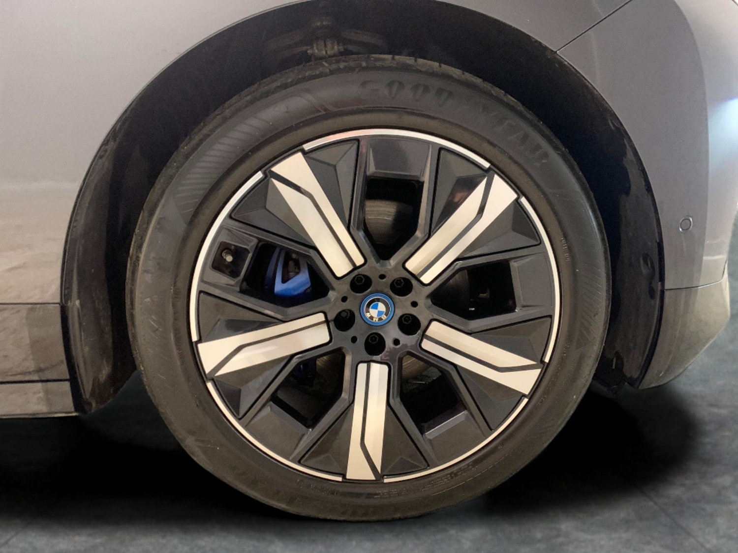 Used BMW iX 2022 for sale - 77650915: Photo 23