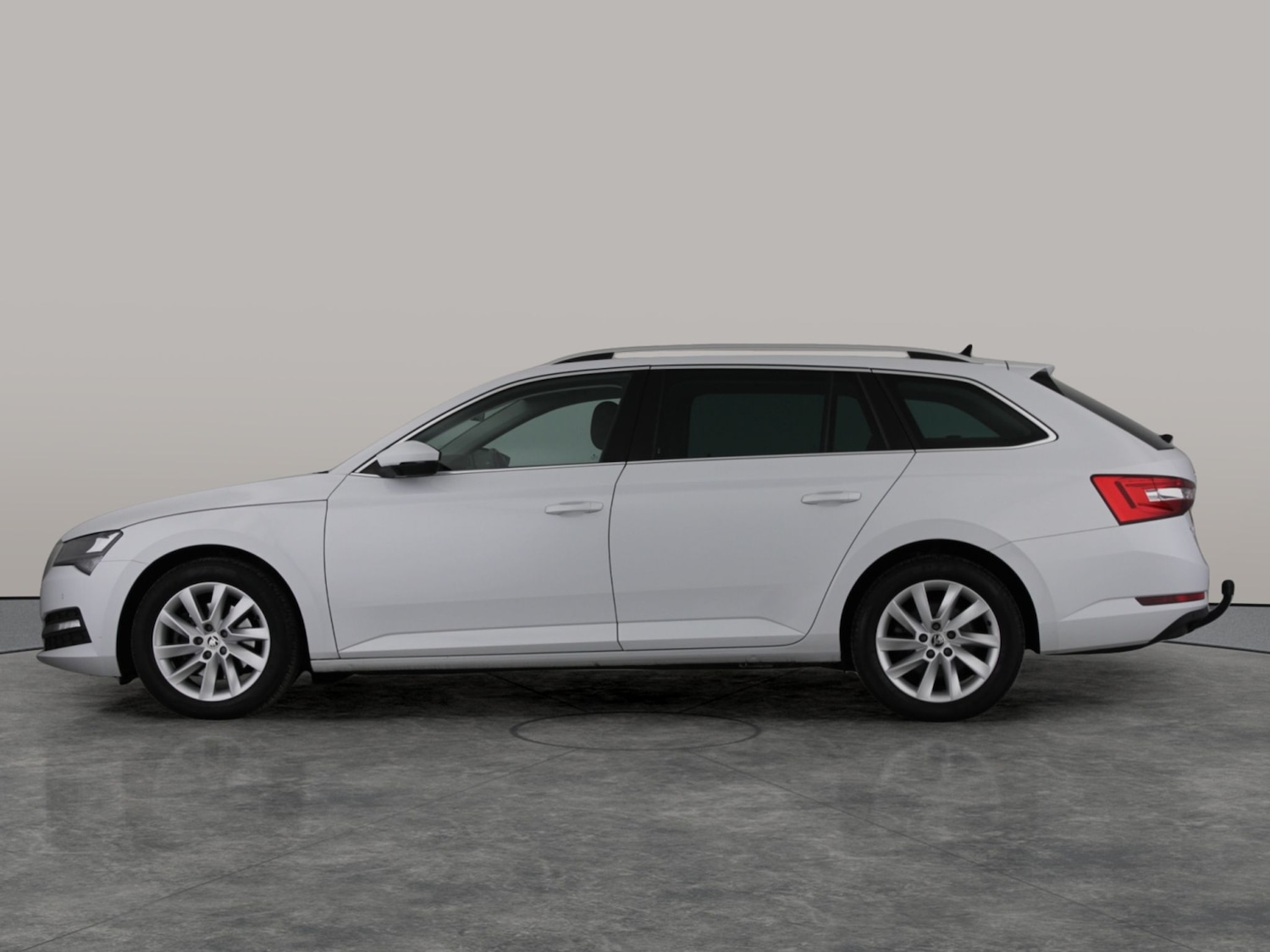 Used Skoda Superb 2020 for sale - 76564149: Photo 12