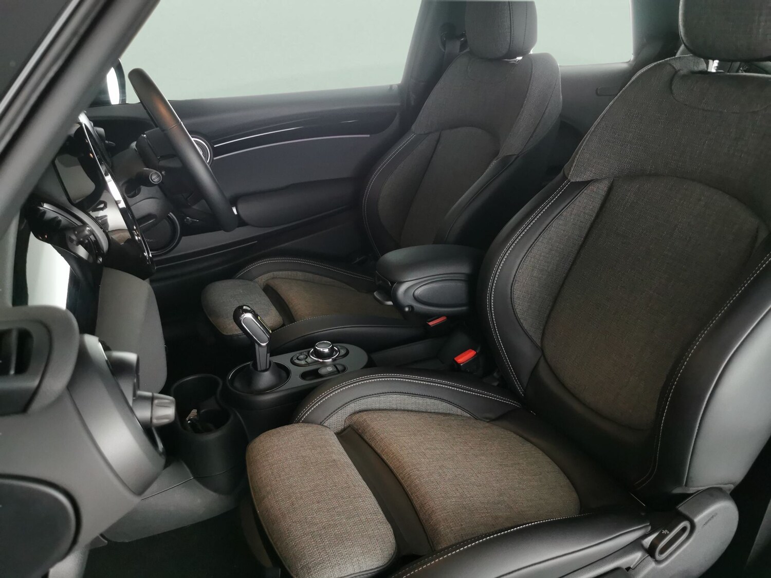 Used MINI Hatch 2023 for sale - 77674265: Photo 24