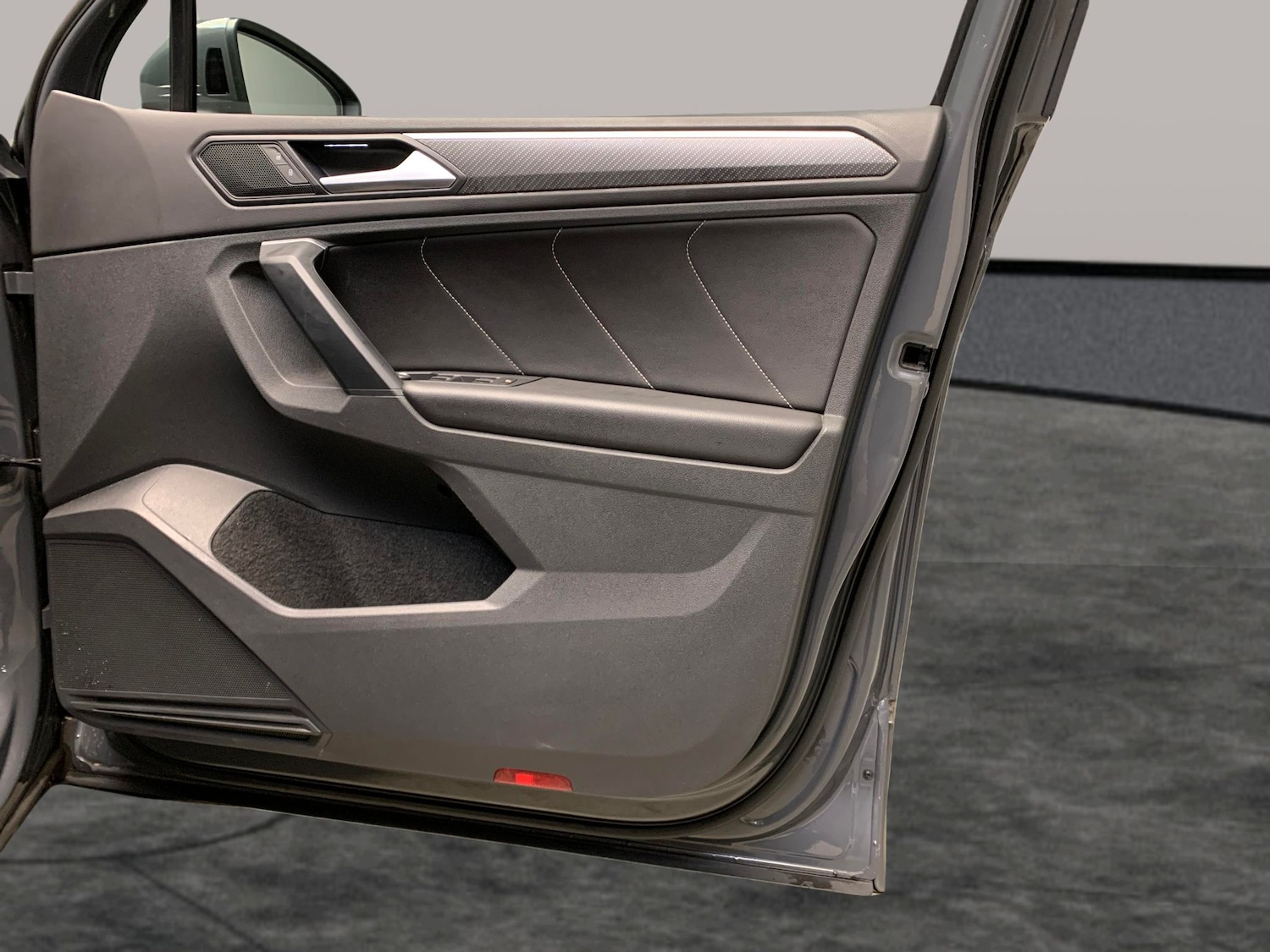 Used Volkswagen Tiguan 2022 for sale - 76889172: Photo 30