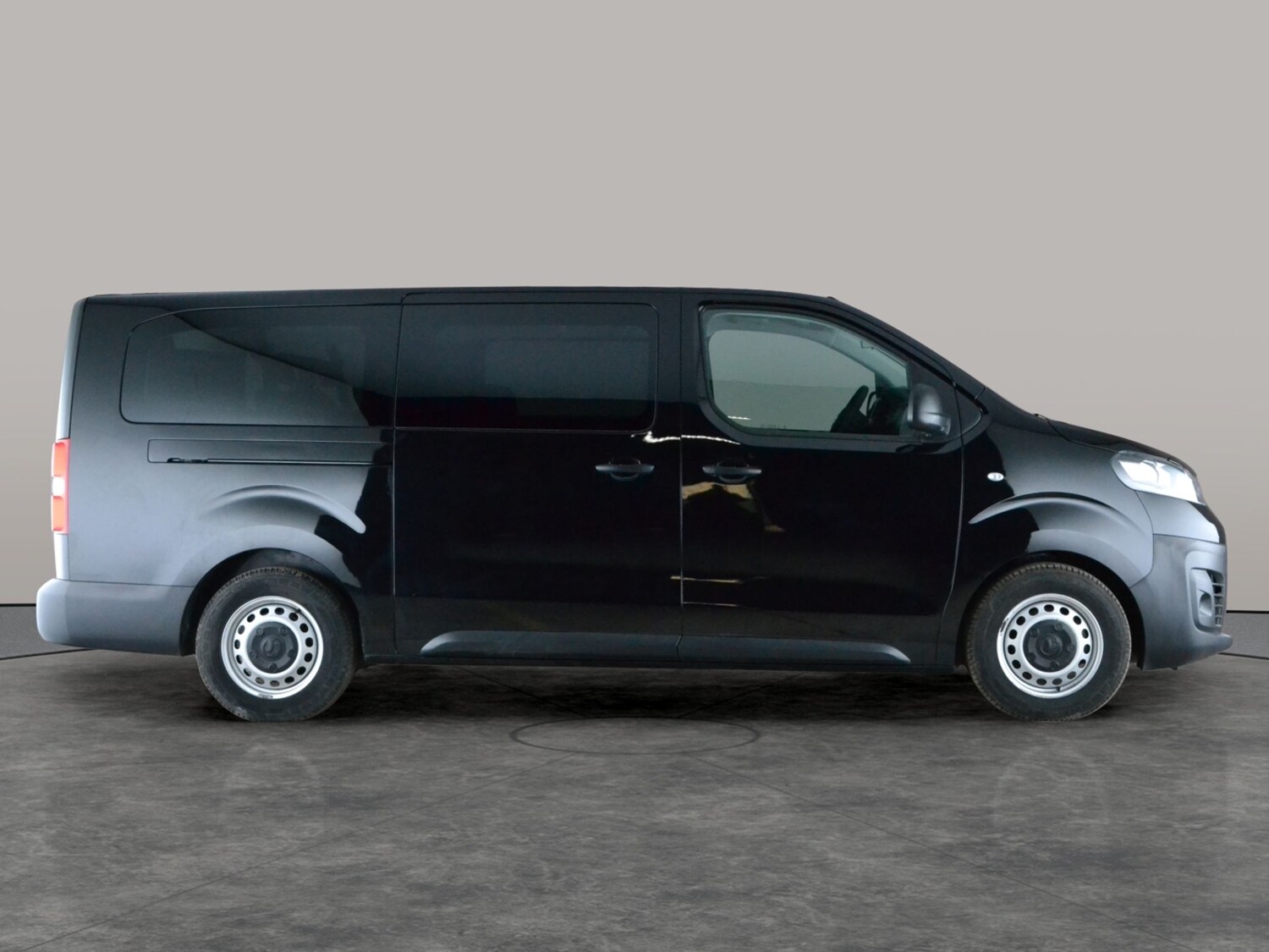 Used Vauxhall Vivaro Life 2022 for sale - 77873098: Photo 8