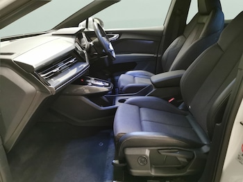 Used Audi Q4 e-tron 2023 for sale - 78149504: Photo