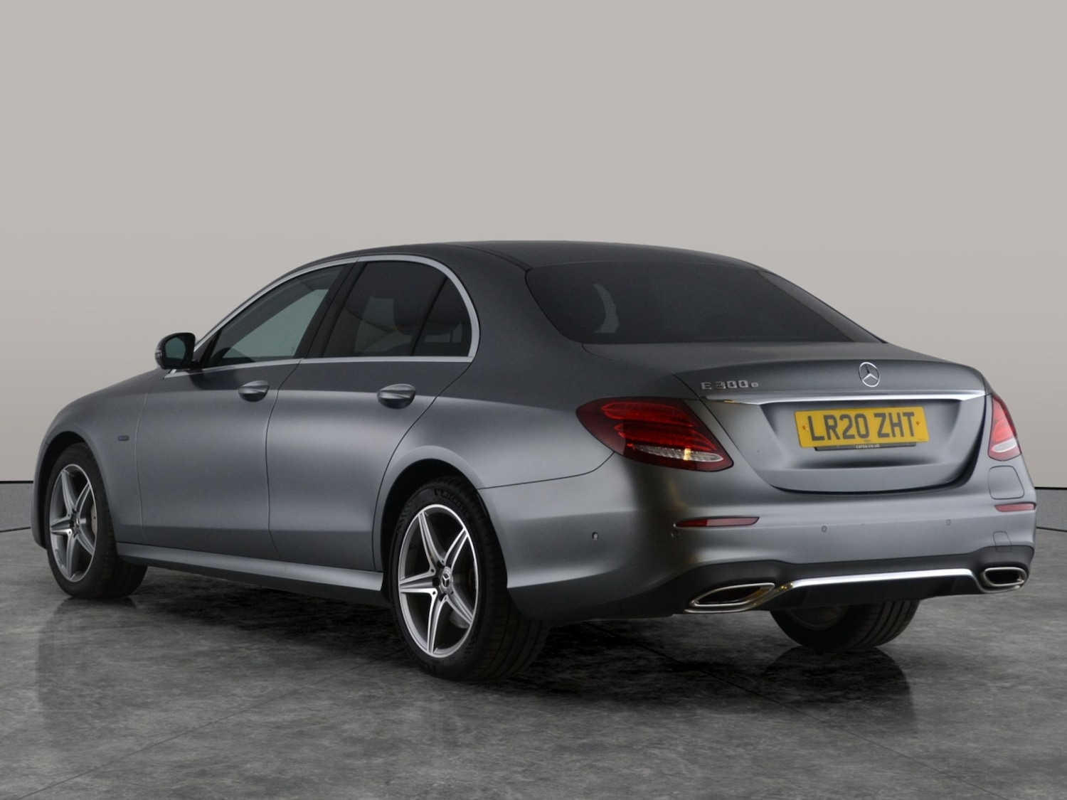 Used Mercedes-Benz E Class 2020 for sale - 78218456: Photo 9