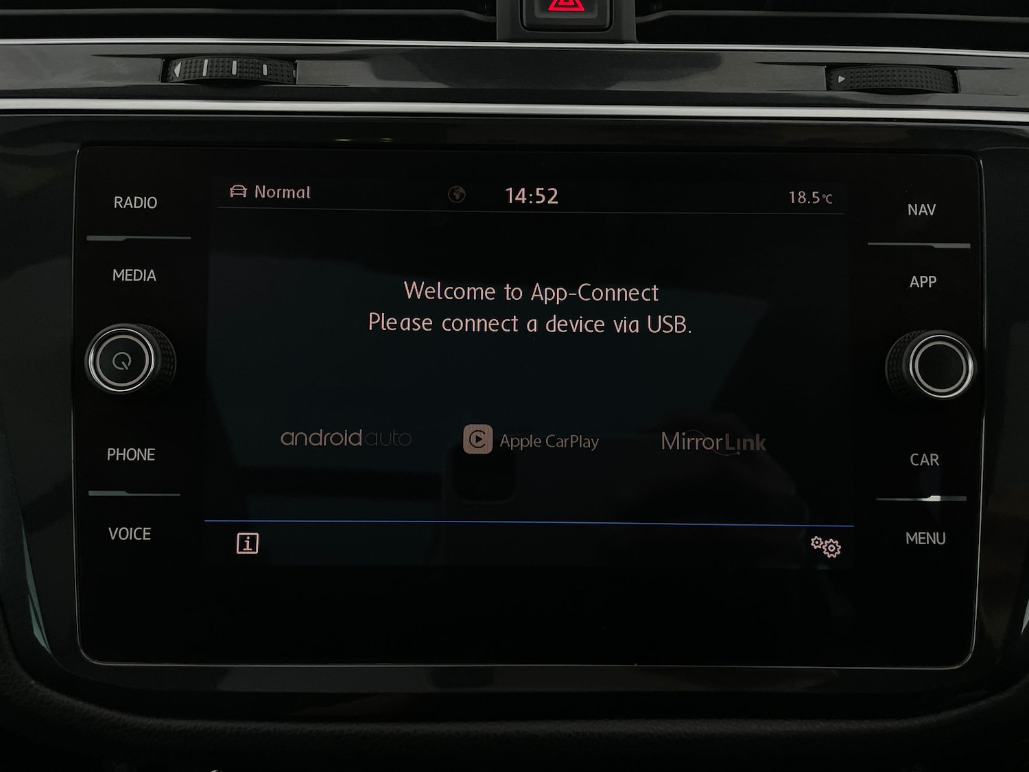 Used Volkswagen Tiguan 2017 for sale - 76519557: Photo 21