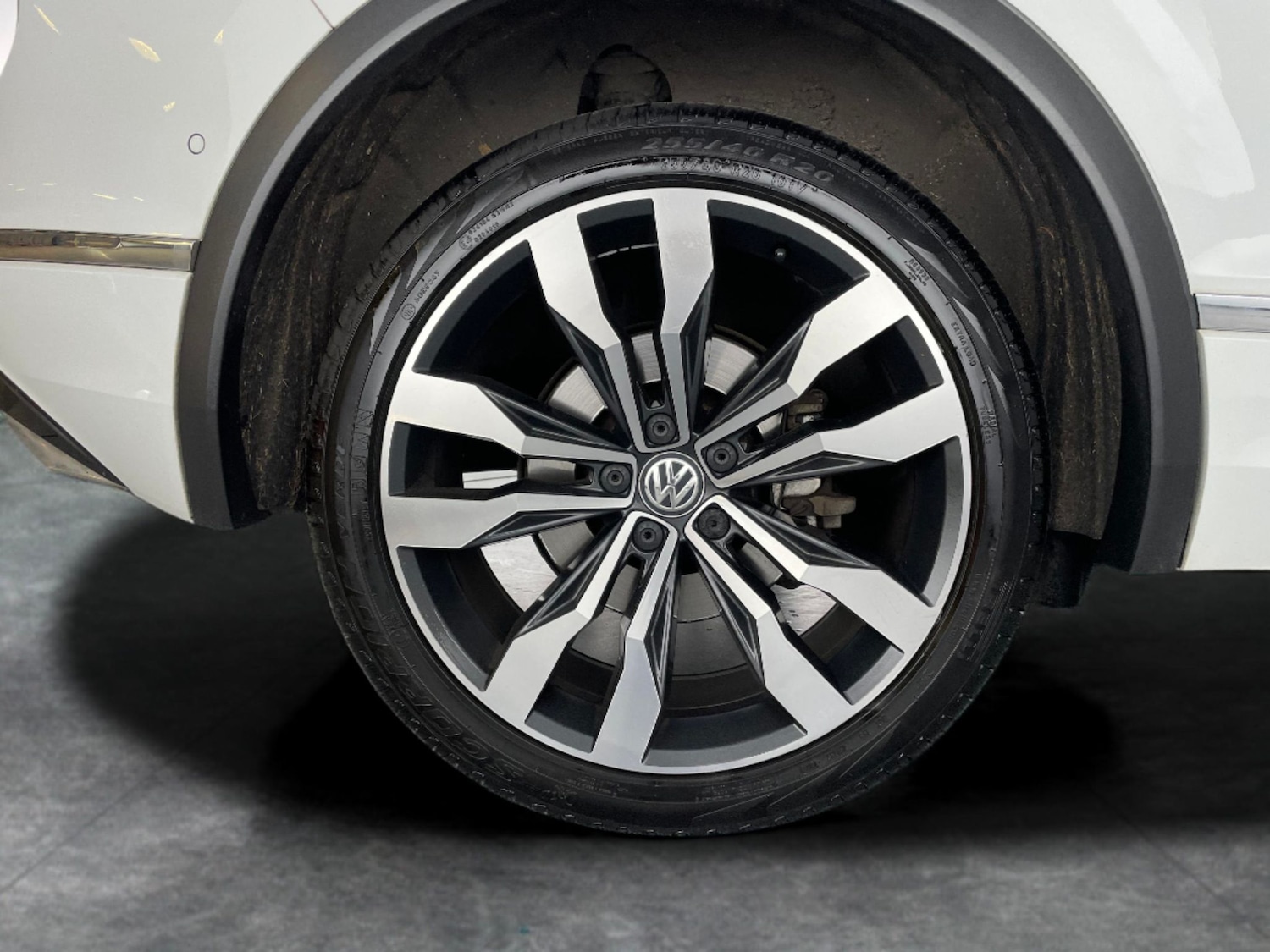 Used Volkswagen Tiguan 2017 for sale - 76519557: Photo 38