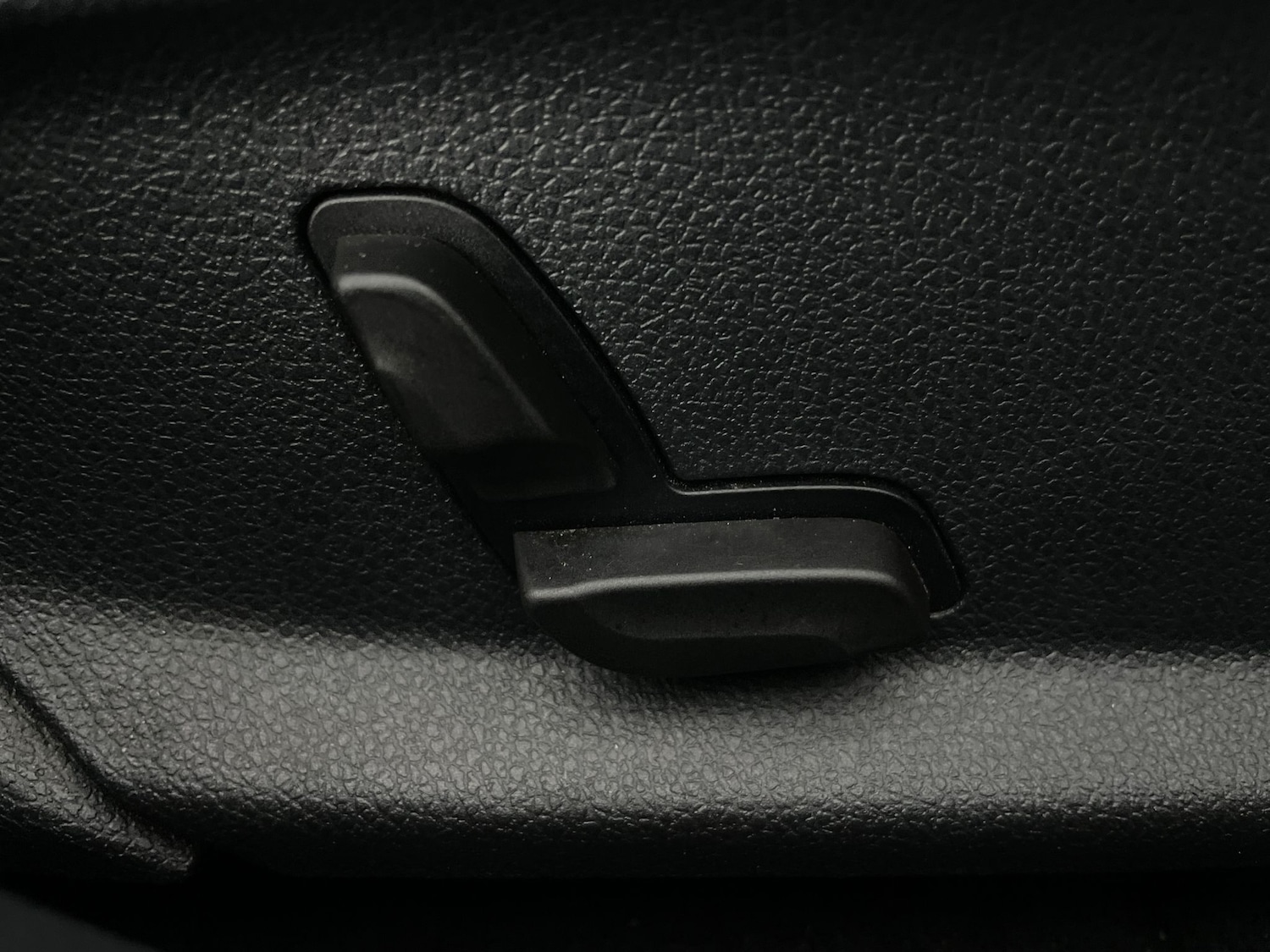 Used Mercedes-Benz C Class 2019 for sale - 78150954: Photo 16