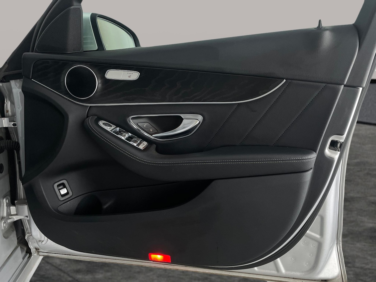 Used Mercedes-Benz C Class 2019 for sale - 78150954: Photo 35