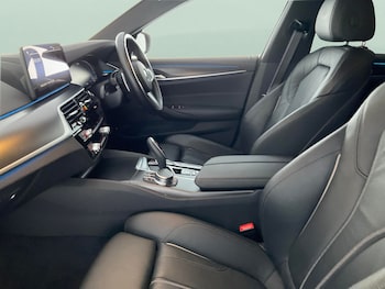 Used BMW 5 Series 2022 for sale - 75666600: Photo