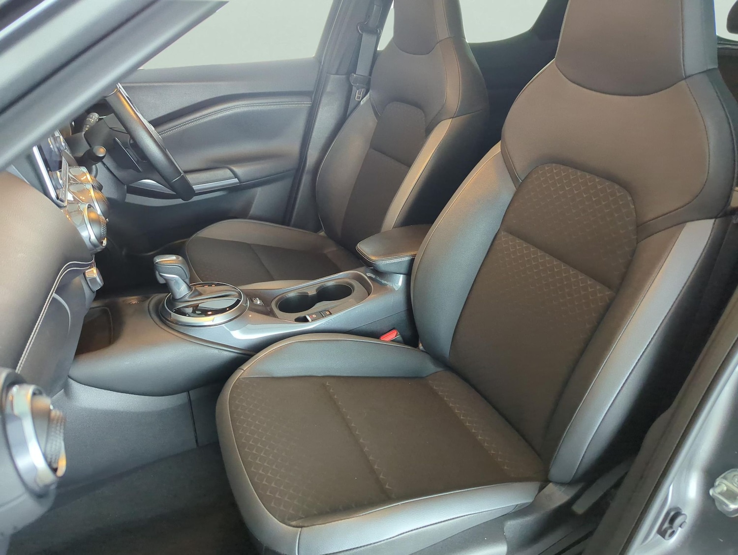 Used Nissan Juke 2023 for sale - 77663119: Photo 14